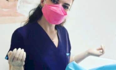 Pelinay Kuzuoğlu Hemşire